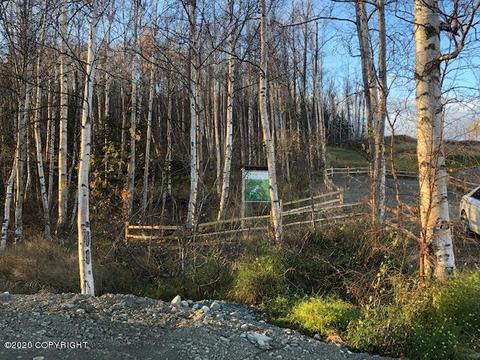 3060 S Barn Gable Loop, Wasilla, AK 99654 photo 4
