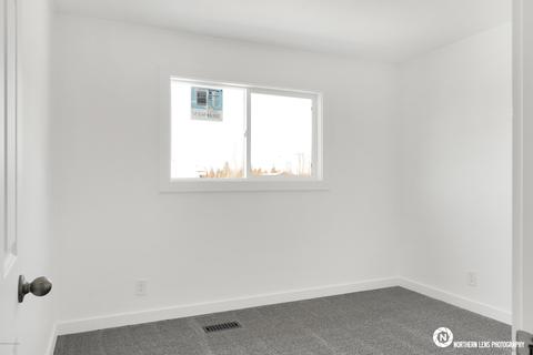3713 E 17th Ave, Anchorage, AK 99508 photo 19