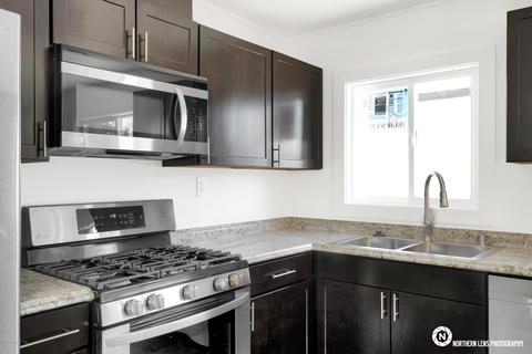 3713 E 17th Ave, Anchorage, AK 99508 photo 5