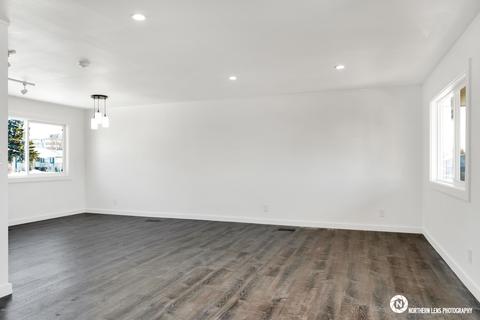 3713 E 17th Ave, Anchorage, AK 99508 photo 8