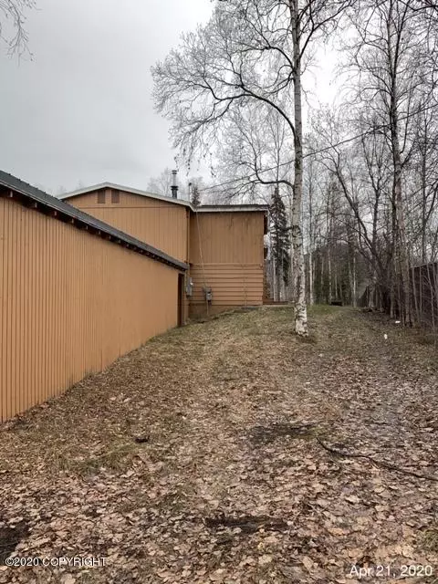 11139 Mausel St, Eagle River, AK 99577 photo 5