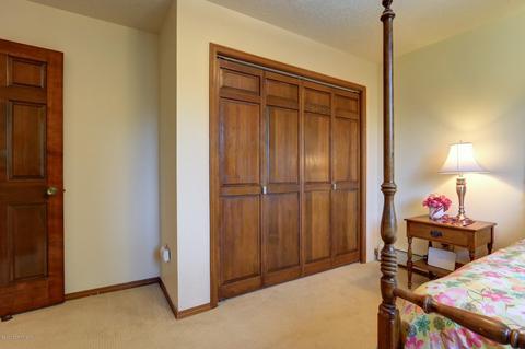 10736 High Bluff Dr, Eagle River, AK 99577 photo 36