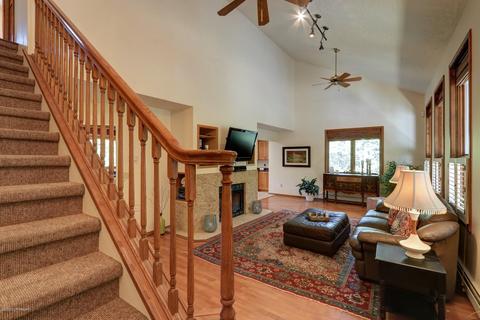 10736 High Bluff Dr, Eagle River, AK 99577 photo 6