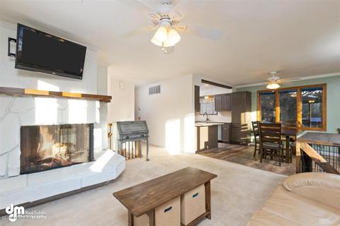 10135 Le Doux Ln, Eagle River, AK 99577 photo 8