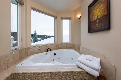 6551 Limestone Cir, Anchorage, AK 99507 photo 53
