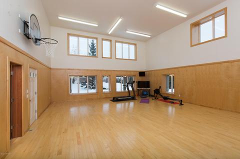 6551 Limestone Cir, Anchorage, AK 99507 photo 1