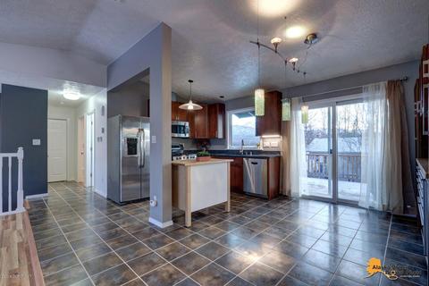 8520 E 11th Ct, Anchorage, AK 99504 photo 23