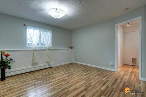 8520 E 11th Ct, Anchorage, AK 99504 photo 35
