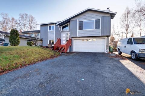 8520 E 11th Ct, Anchorage, AK 99504 photo 2