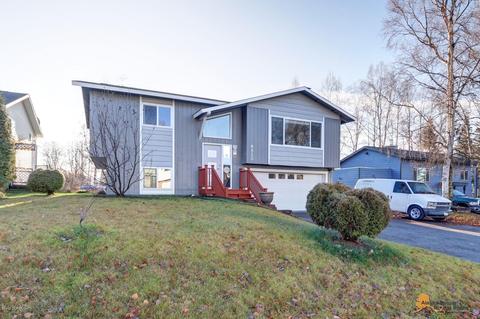 8520 E 11th Ct, Anchorage, AK 99504 photo 4