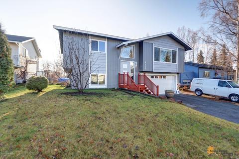 8520 E 11th Ct, Anchorage, AK 99504 photo 5