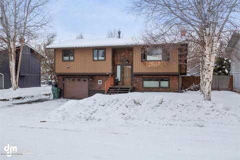 7200 Dawn Dr, Anchorage, AK 99502 photo 1
