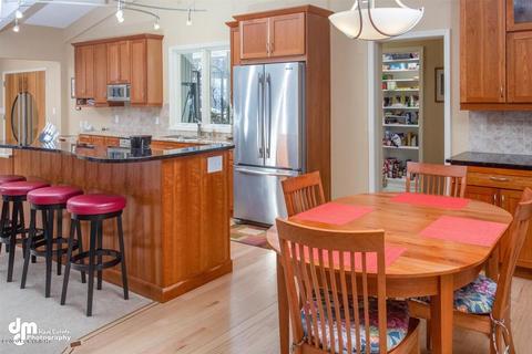 7401 Upper Omalley Rd, Anchorage, AK 99507 photo 16