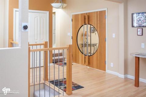 7401 Upper Omalley Rd, Anchorage, AK 99507 photo 9