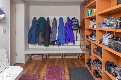7401 Upper Omalley Rd, Anchorage, AK 99507 photo 46
