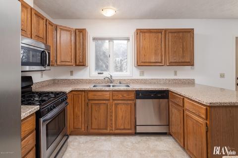 8824 Dome Cir, Eagle River, AK 99577 photo 7