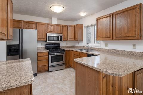 8824 Dome Cir, Eagle River, AK 99577 photo 6