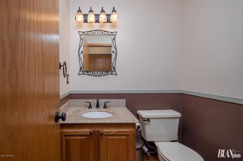 413 Peppertree Loop, Anchorage, AK 99504 photo 12