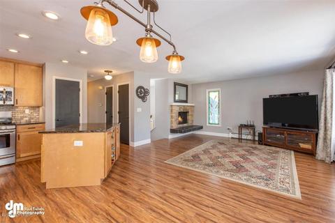 5206 E 42nd Ave, Anchorage, AK 99508 photo 4