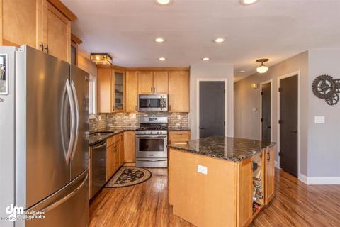 5206 E 42nd Ave, Anchorage, AK 99508 photo 9