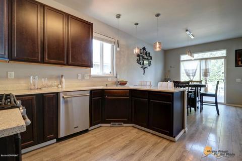 2329 E 52nd Ave, Anchorage, AK 99507 photo 4