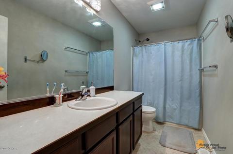 2329 E 52nd Ave, Anchorage, AK 99507 photo 17