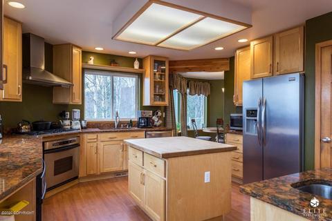 11230 Kaskanak Cir, Eagle River, AK 99577 photo 4