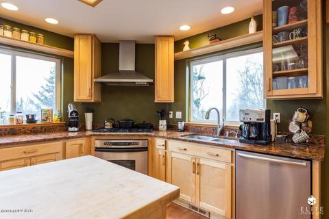 11230 Kaskanak Cir, Eagle River, AK 99577 photo 3