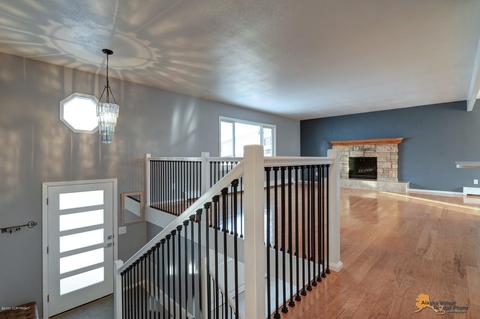 4113 Chess Dr, Anchorage, AK 99508 photo 4