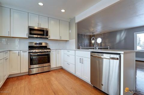 4113 Chess Dr, Anchorage, AK 99508 photo 11