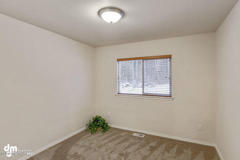 20503 Birch Crest Ln, Eagle River, AK 99577 photo 12