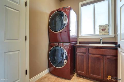 10988 Splendor Loop, Eagle River, AK 99577 photo 21