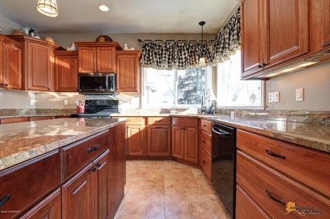 10988 Splendor Loop, Eagle River, AK 99577 photo 14