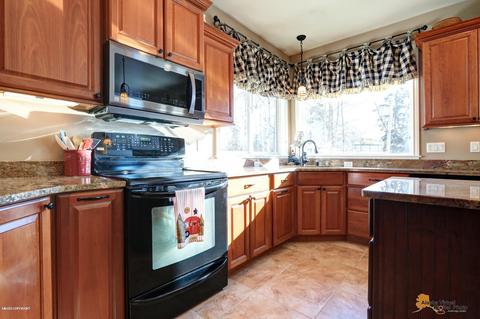 10988 Splendor Loop, Eagle River, AK 99577 photo 16