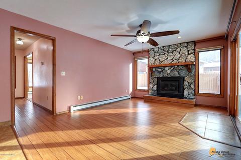 24824 Teal Loop, Chugiak, AK 99567 photo 3