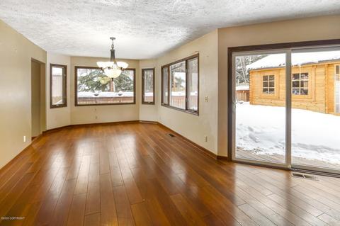 10135 Loon Cir, Eagle River, AK 99577 photo 6
