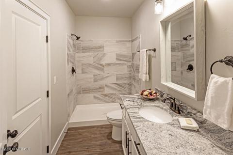 18228 E Walling Dr, Palmer, AK 99645 photo 6
