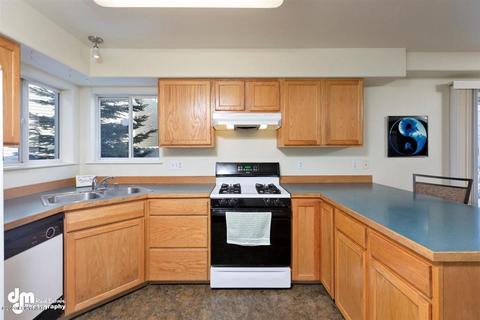 6439 Desiree Loop, Anchorage, AK 99507 photo 6