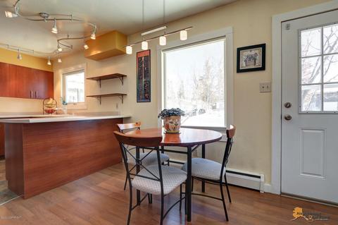 1500 Wolverine St, Anchorage, AK 99504 photo 8