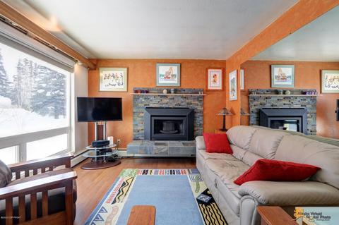 1500 Wolverine St, Anchorage, AK 99504 photo 2