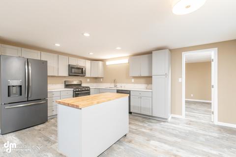2301 E 27th Ave, Anchorage, AK 99508 photo 6