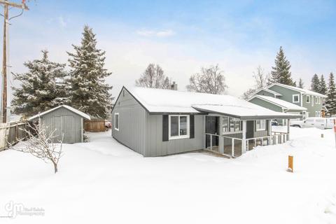 2301 E 27th Ave, Anchorage, AK 99508 photo 1