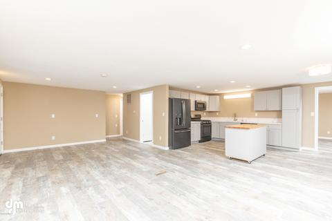 2301 E 27th Ave, Anchorage, AK 99508 photo 3