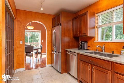 3926 Reflection Dr, Anchorage, AK 99504 photo 9