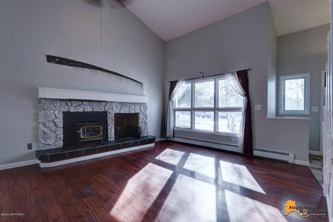 2031 E 72nd Ave, Anchorage, AK 99507 photo 5