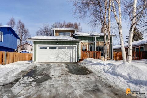 2031 E 72nd Ave, Anchorage, AK 99507 photo 1