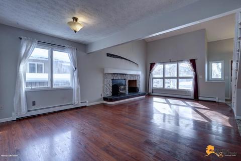 2031 E 72nd Ave, Anchorage, AK 99507 photo 9