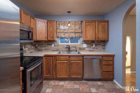 3808 Sycamore Loop, Anchorage, AK 99504 photo 11