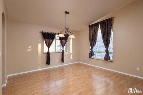 3808 Sycamore Loop, Anchorage, AK 99504 photo 10