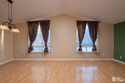 3808 Sycamore Loop, Anchorage, AK 99504 photo 6